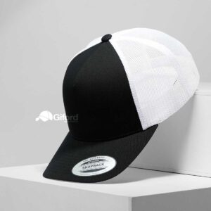 YP Classics® Trucker – Negro con blanco